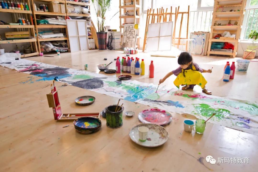 儿童艺术学习，不是强制性灌输而是启发